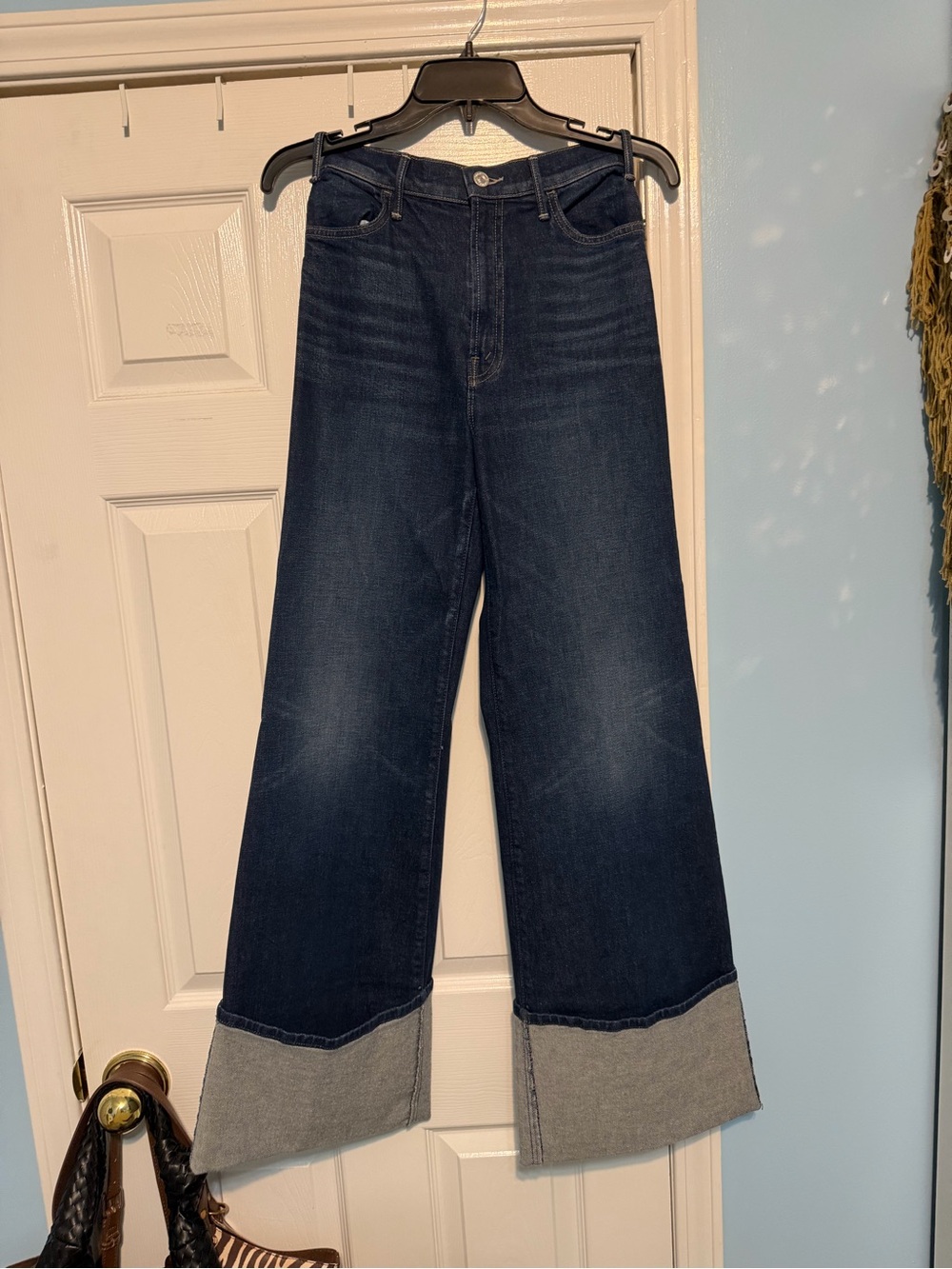 MOTHER The Huster Roller Sneak Cuff, size 27